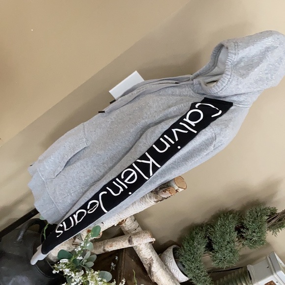 Gray and black hoodie Calvin Klein woman’s M zip up - Picture 2 of 10